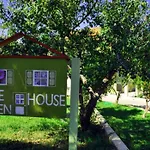 House!!! アパート *