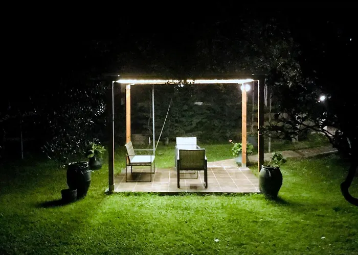 아파트 House!!! Sfakerá